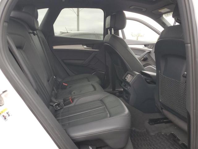 WA1C4AFYXJ2135166 - 2018 AUDI SQ5 PRESTIGE WHITE photo 11