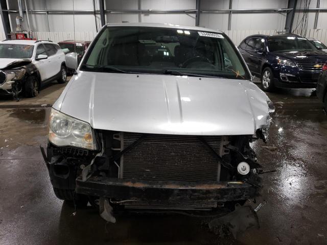 2A4RR5DG0BR677070 - 2011 CHRYSLER TOWN & COU TOURING 银色 照片 5