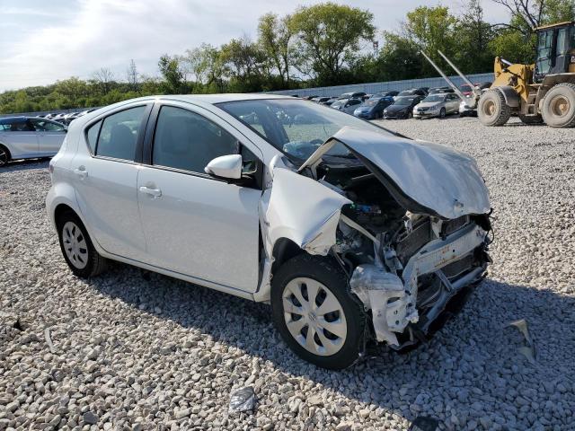 JTDKDTB33E1572705 - 2014 TOYOTA PRIUS C WHITE photo 4