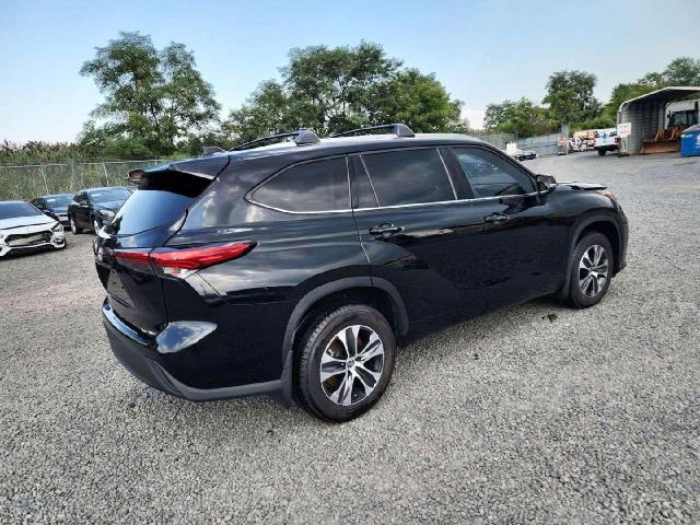 5TDGZRBH4MS544595 - 2021 TOYOTA HIGHLANDER XLE 黑色 照片 4