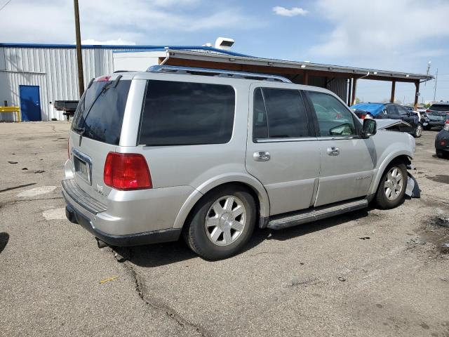 5LMFU28546LJ07823 - 2006 LINCOLN NAVIGATOR 银色 照片 3