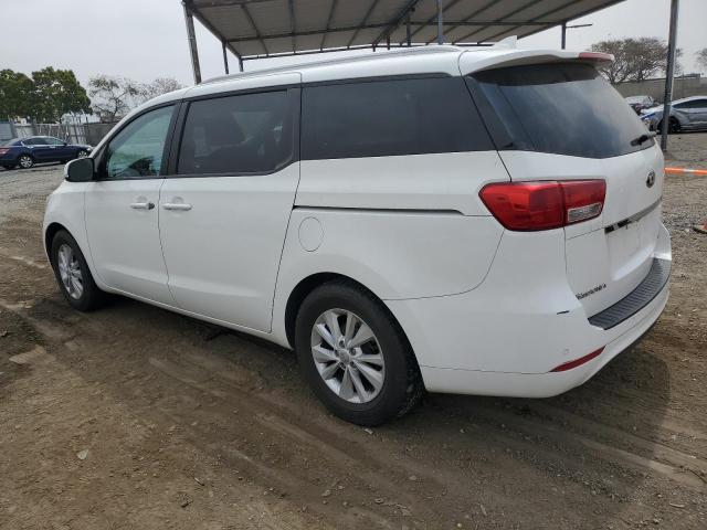 KNDMB5C11G6087315 - 2016 KIA SEDONA LX WHITE photo 2