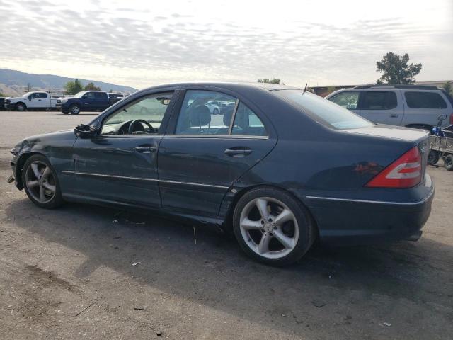 WDBRF40J45F688934 - 2005 MERCEDES-BENZ C 230K SPORT SEDAN BLUE photo 2