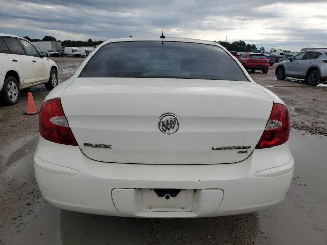 2G4WC582271231352 - 2007 BUICK LACROSSE CX WHITE photo 6