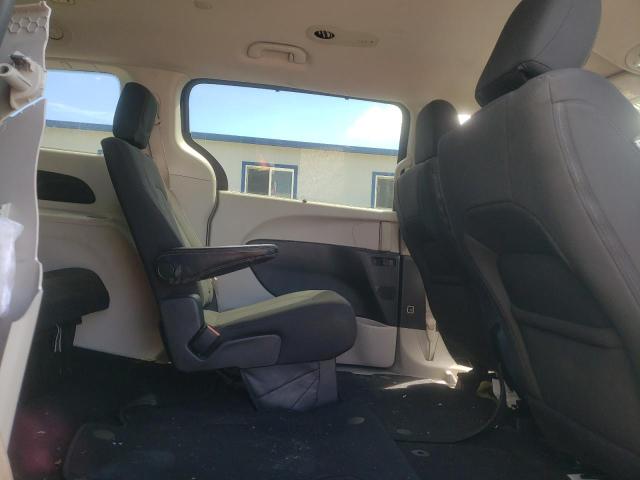 2C4RC1FG3JR113313 - 2018 CHRYSLER PACIFICA TOURING PLUS BLACK photo 11