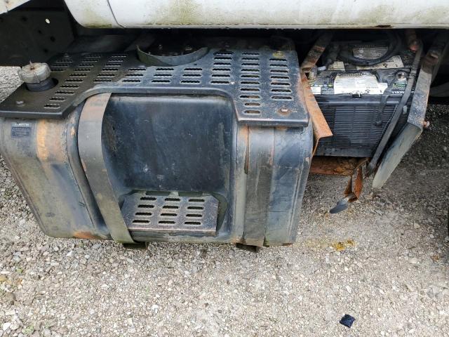 1GDJ7H1J5WJ504886 - 1998 GMC C-SERIES C7H042 白色 照片 11