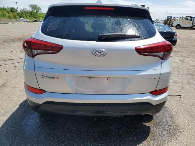 KM8J3CA47JU654563 - 2018 HYUNDAI TUCSON SEL SILVER photo 6