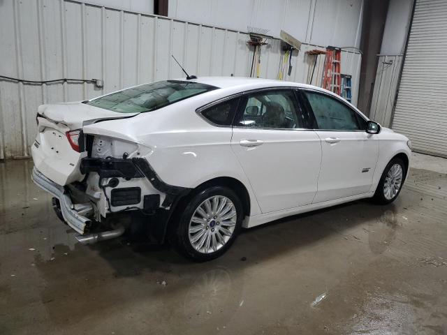 3FA6P0PUXDR253076 - 2013 FORD FUSION SE PHEV WHITE photo 3