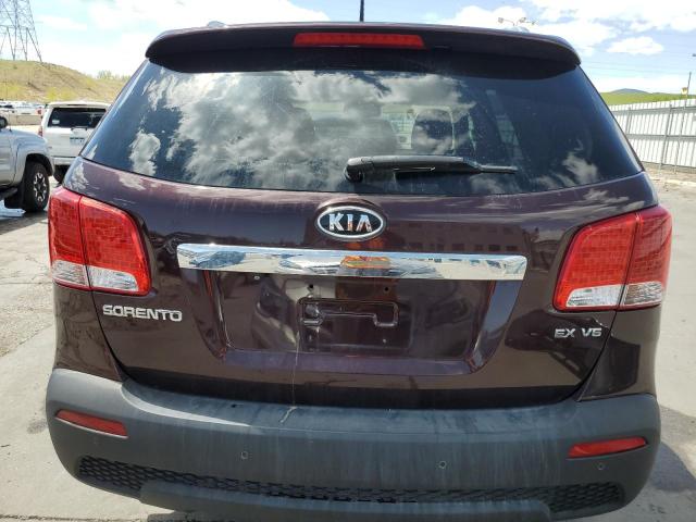 5XYKUDA23BG135135 - 2011 KIA SORENTO EX MAROON photo 6