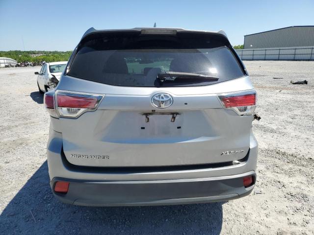 5TDJKRFH1GS304526 - 2016 TOYOTA HIGHLANDER XLE SILVER photo 6