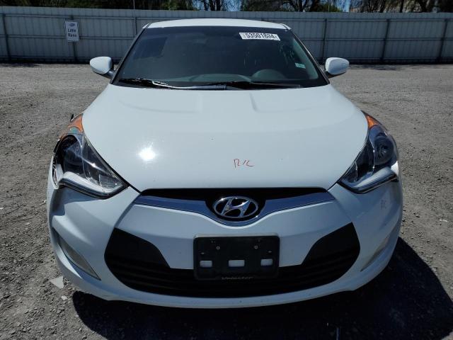 KMHTC6ADXHU305191 - 2017 HYUNDAI VELOSTER WHITE photo 5