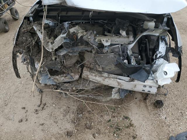 5TDGZRBH7NS200180 - 2022 TOYOTA HIGHLANDER XLE SILVER photo 11