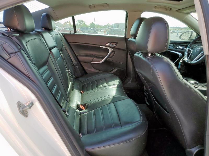 2G4GV5GV1C9104839 - 2012 BUICK REGAL GS WHITE photo 10