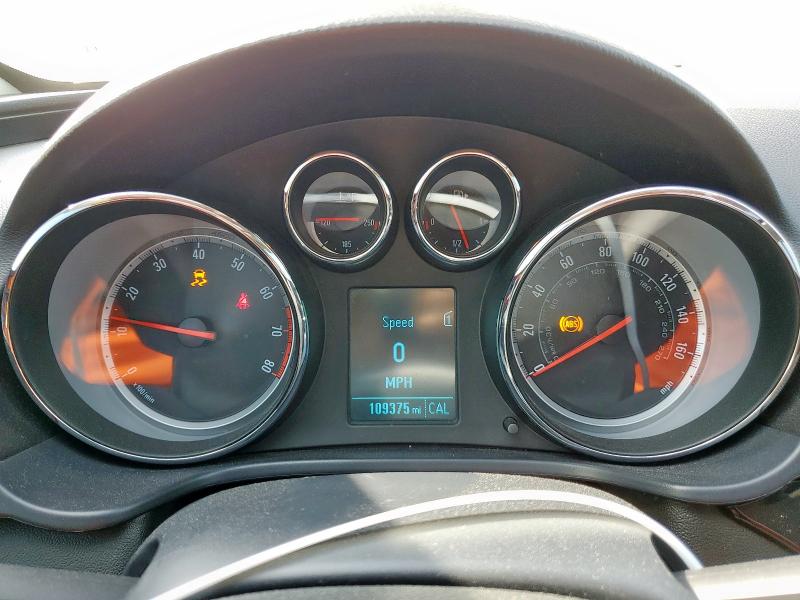 2G4GV5GV1C9104839 - 2012 BUICK REGAL GS WHITE photo 9