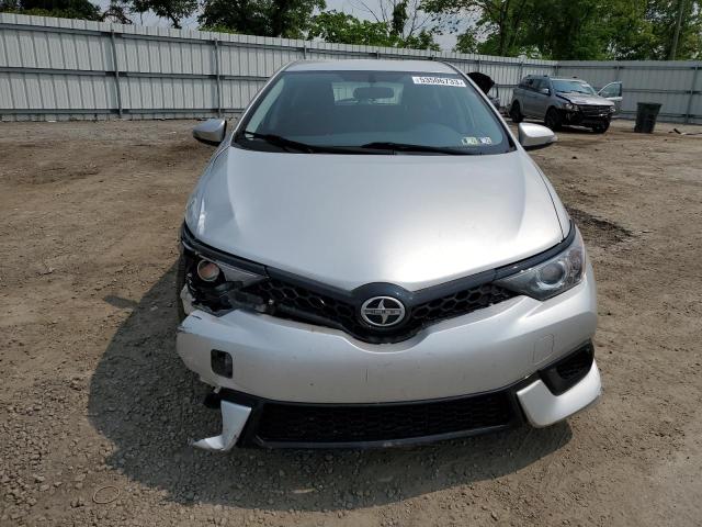 JTNKARJE8GJ500539 - 2016 TOYOTA SCION IM SILVER photo 5