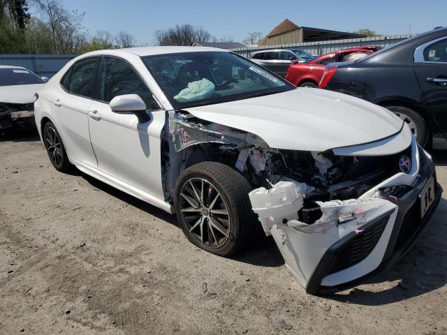 4T1T11BK2PU075750 - 2023 TOYOTA CAMRY SE NIGHT SHADE WHITE photo 4