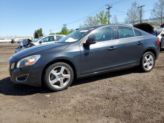 2013 VOLVO S60 T5, 