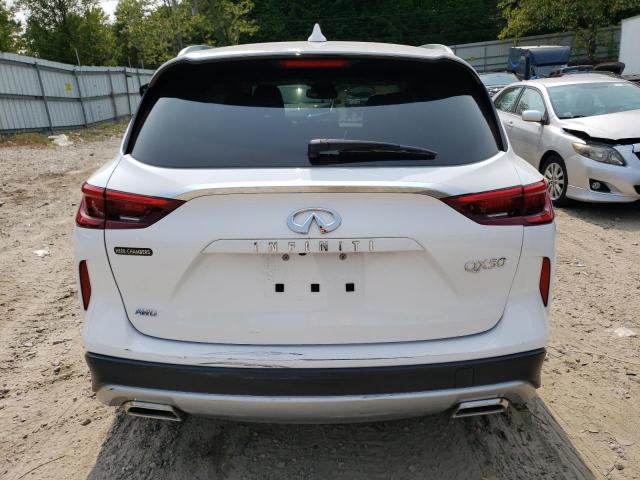 3PCAJ5M35KF139063 - 2019 INFINITI QX50 ESSENTIAL WHITE photo 6