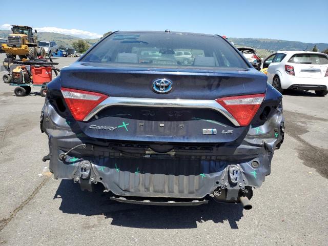 4T1BD1FK9HU205862 - 2017 TOYOTA CAMRY HYBRID BLUE photo 6