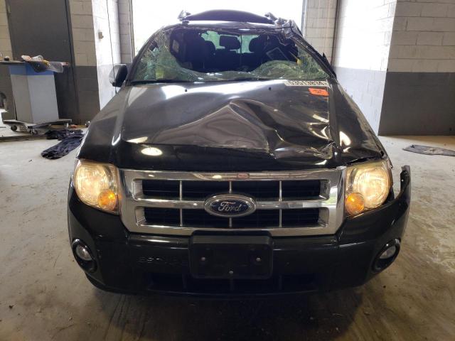 1FMCU03769KC58904 - 2009 FORD ESCAPE XLT BLACK photo 5