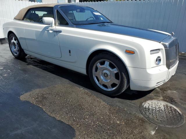 SCA2D68538UX16158 - 2008 ROLLS-ROYCE PHANTOM DROPHEAD COUPE WHITE photo 4
