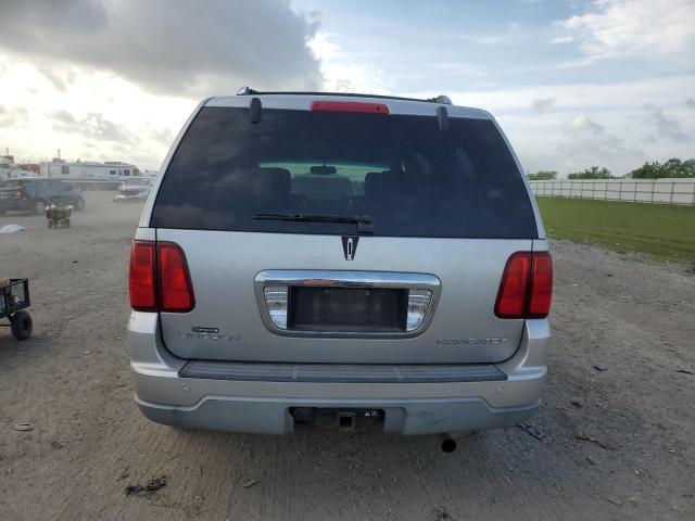 5LMFU27R13LJ00957 - 2003 LINCOLN NAVIGATOR SILVER photo 6