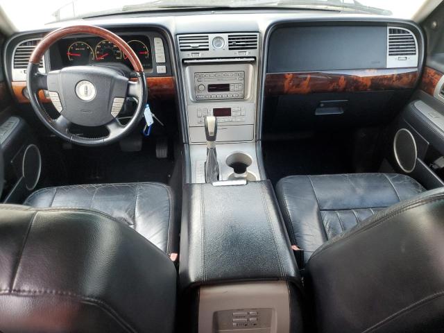 5LMFU27R13LJ00957 - 2003 LINCOLN NAVIGATOR SILVER photo 8