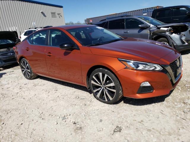 1N4BL4CW7KN317860 - 2019 NISSAN ALTIMA SR ORANGE photo 4