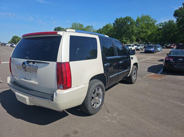 1GYFK63877R170686 - 2007 CADILLAC ESCALADE LUXURY WHITE photo 4