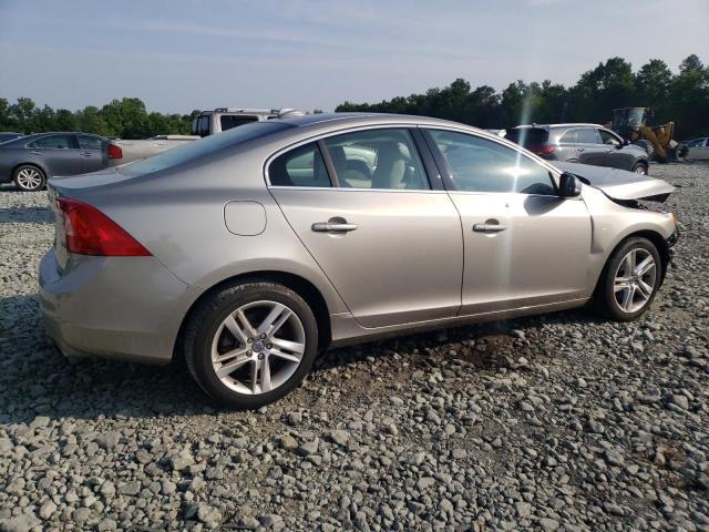 YV126MFK7F1337799 - 2015 VOLVO S60 PREMIER TAN photo 3