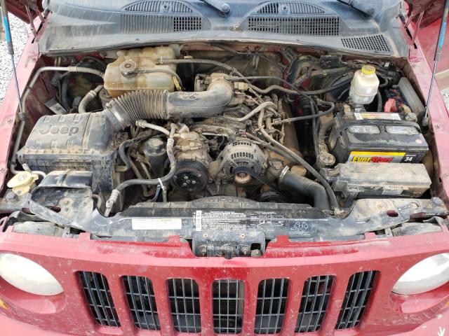 1J4GL38K95W645158 - 2005 JEEP LIBERTY RENEGADE RED photo 12