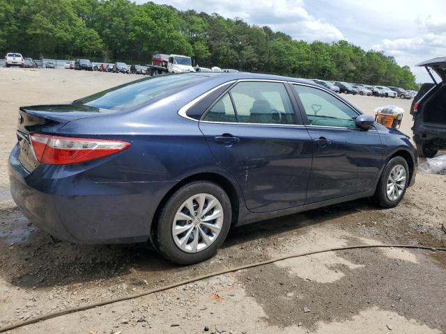 4T1BF1FK8FU914631 - 2015 TOYOTA CAMRY LE BLUE photo 3