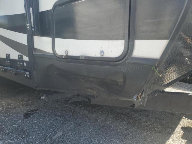 4YDT2402XLB451006 - 2020 KEYSTONE OUTBACK WHITE photo 9