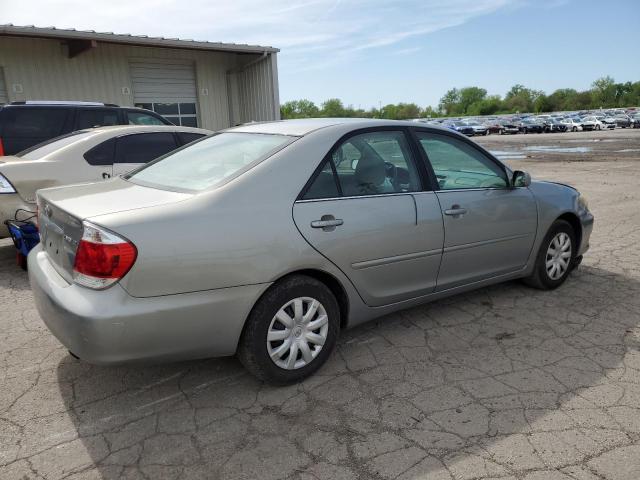 4T1BE32K45U539727 - 2005 TOYOTA CAMRY LE SILVER photo 3