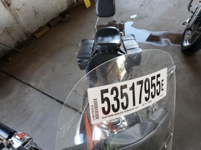 JH2RC446X1K503410 - 2001 HONDA VT750 CD2 黑色 照片 5