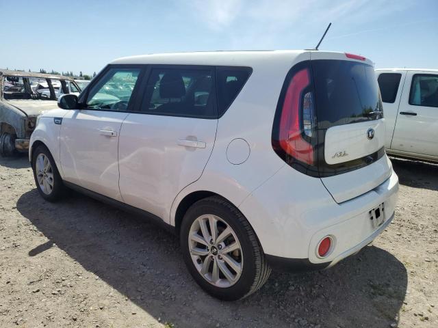 KNDJP3A50J7604927 - 2018 KIA SOUL + WHITE photo 2