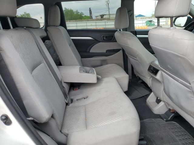 5TDBKRFH4FS115436 - 2015 TOYOTA HIGHLANDER LE WHITE photo 11