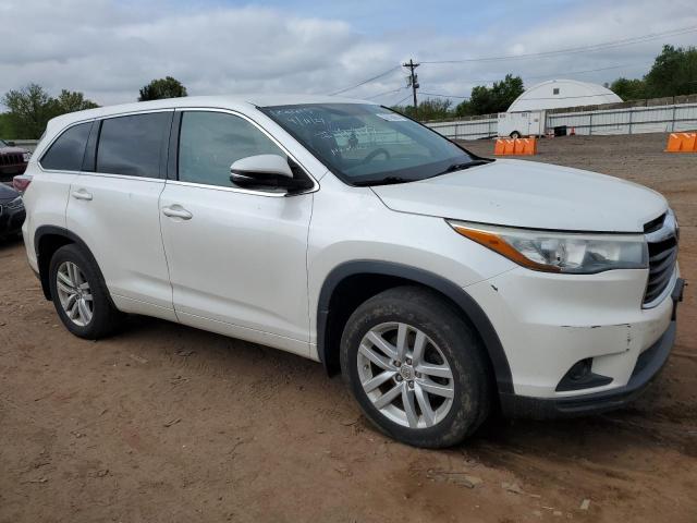 5TDBKRFH4FS115436 - 2015 TOYOTA HIGHLANDER LE WHITE photo 4