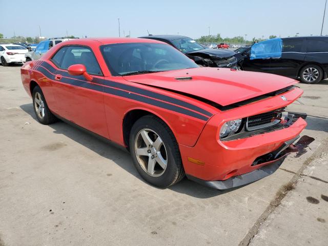 2B3CJ4DV7AH249420 - 2010 DODGE CHALLENGER SE RED photo 4