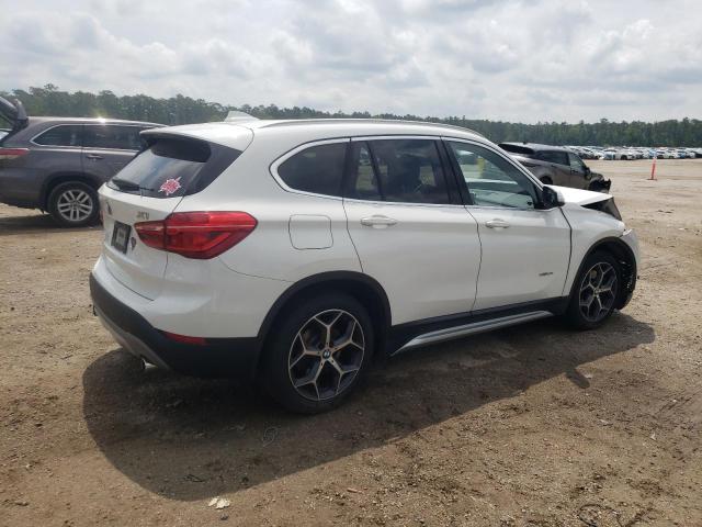 WBXHT3C34J5K29497 - 2018 BMW X1 XDRIVE28I WHITE photo 3