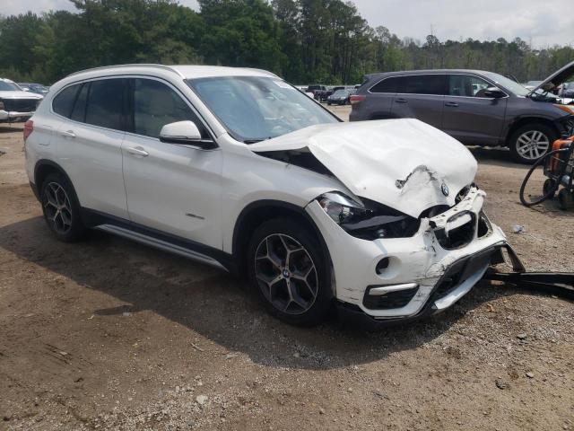 WBXHT3C34J5K29497 - 2018 BMW X1 XDRIVE28I WHITE photo 4