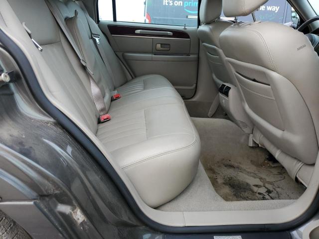 1LNHM81W74Y655669 - 2004 LINCOLN TOWN CAR EXECUTIVE GRAY photo 10
