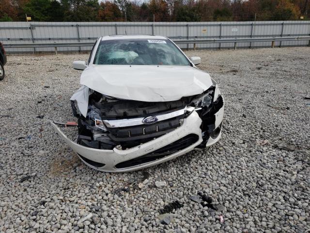 3FAHP0HA7CR154551 - 2012 FORD FUSION SE WHITE photo 5