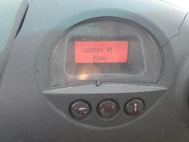 2G2WS522741140092 - 2004 PONTIAC GRAND PRIX GT2 თეთრი ფოტო 9