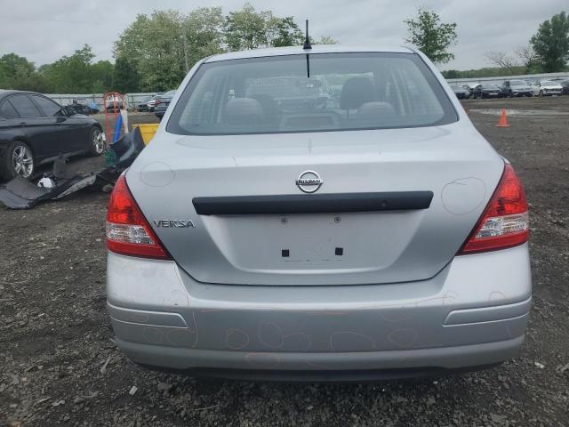 3N1CC1AP0AL377764 - 2010 NISSAN VERSA S SILVER photo 6