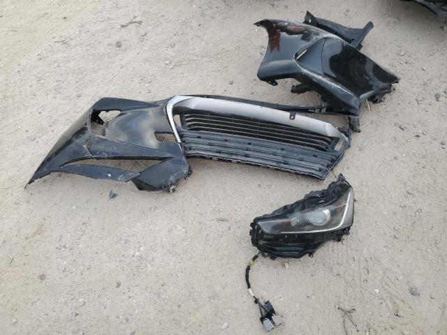 JTHBA1D23K5092328 - 2019 LEXUS IS 300 BLACK photo 12