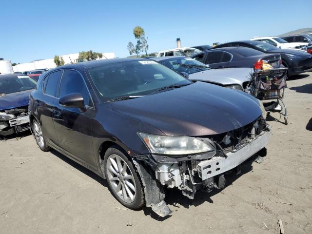 JTHKD5BH5B2015628 - 2011 LEXUS CT 200 BROWN photo 4