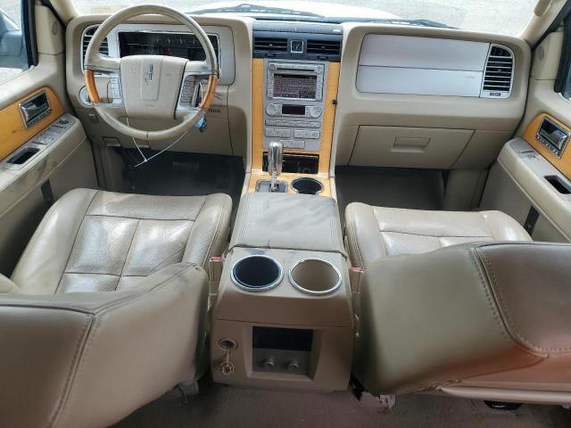 5LMFU28528LJ02817 - 2008 LINCOLN NAVIGATOR 白色 照片 8
