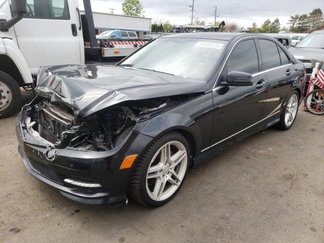 WDDGF5EB0BA520190 - 2011 MERCEDES-BENZ C 300 BLACK photo 1