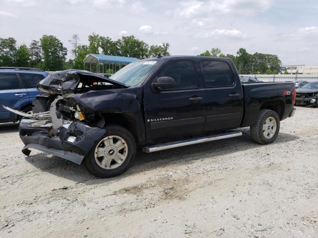 2GCEK133771604932 - 2007 CHEVROLET SILVERADO K1500 CREW CAB BLACK photo 1